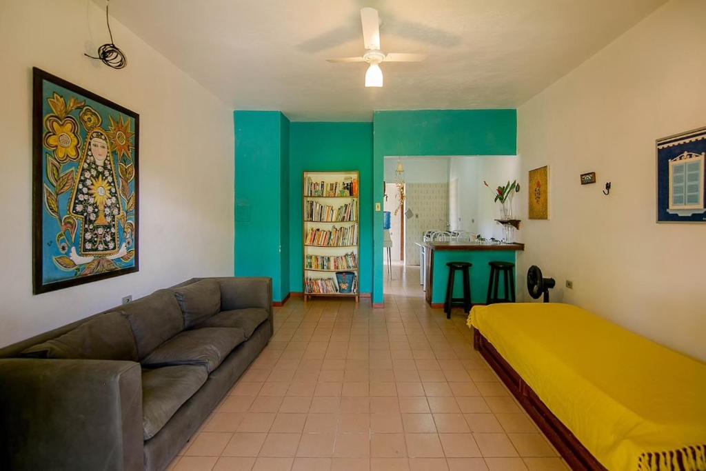  Apartamento Simples em Ilhabela