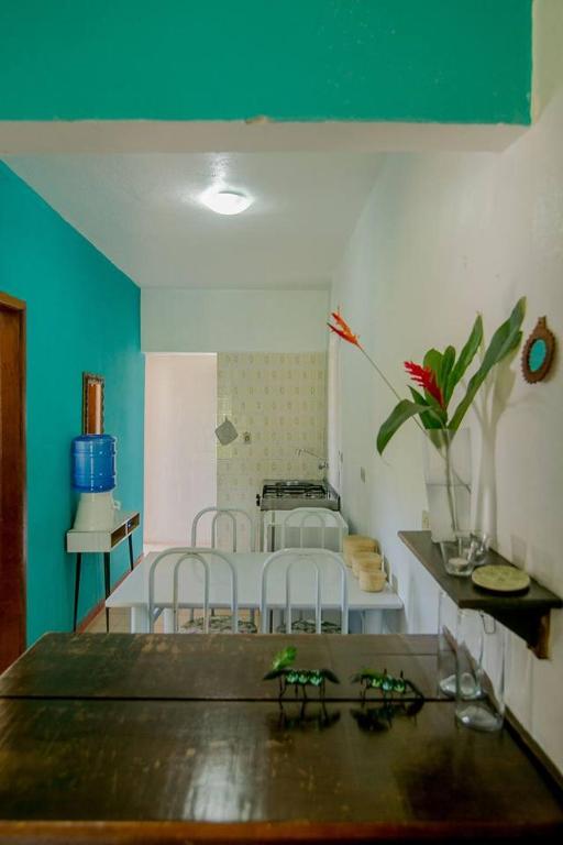  Apartamento Simples em Ilhabela