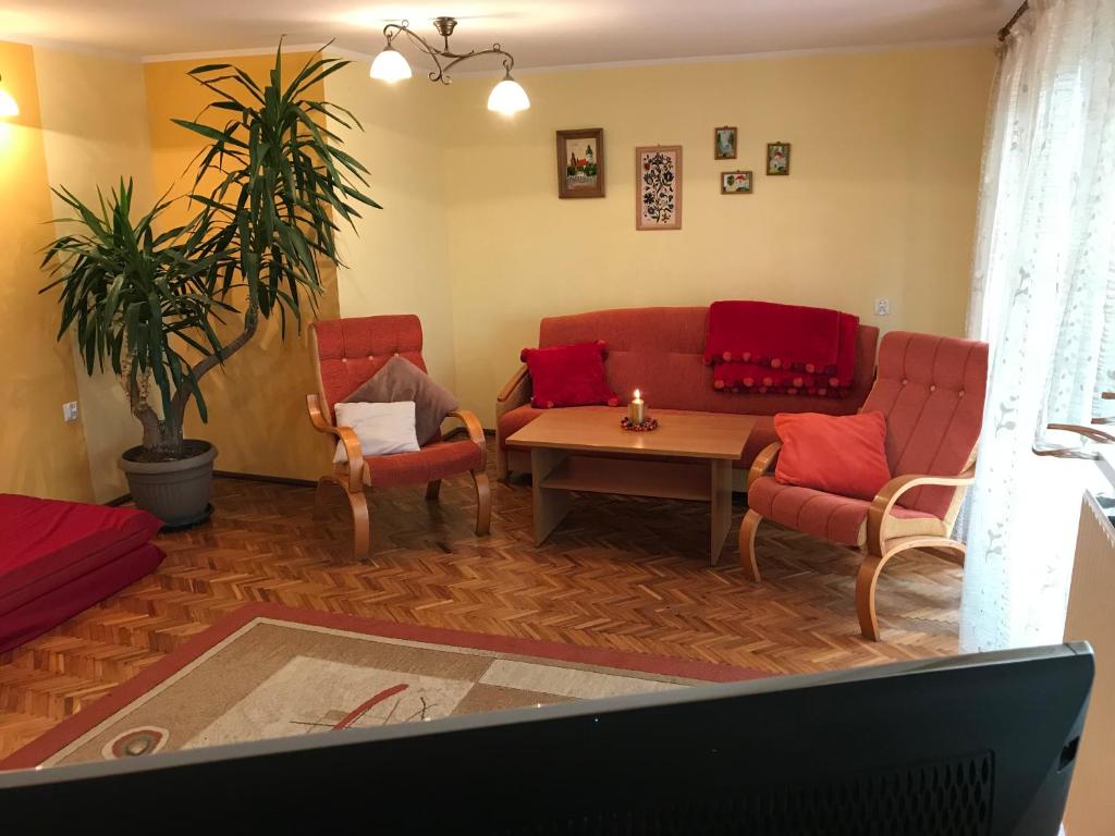 Posedenie v ubytovaní Pokoje Gościnne Pod Magnolią