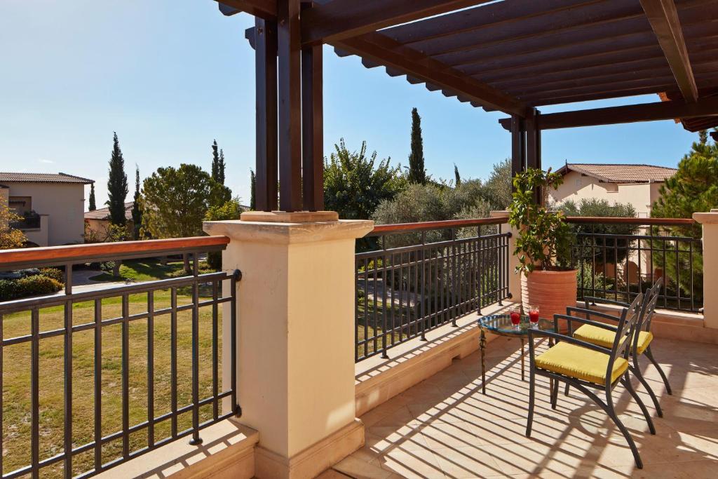 Balkón nebo terasa v ubytování Aphrodite Hills Hotel