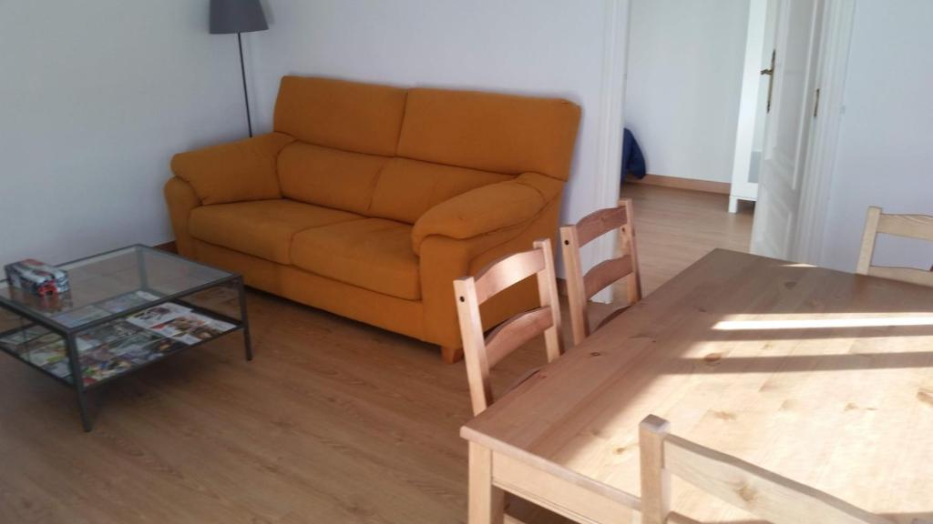 Posedenie v ubytovaní Apartamento TISARE wifi