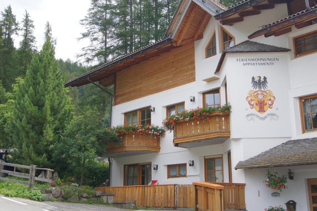 Budova, v ktorej sa apartmán nachádza