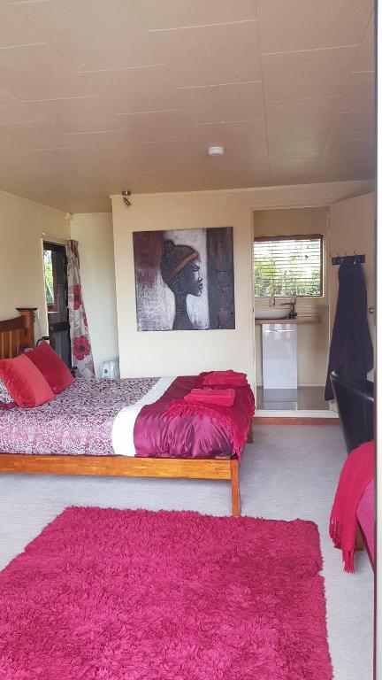 Photo from Pohutukawa Coast BnB in Te Puru, Waikato, New Zealand