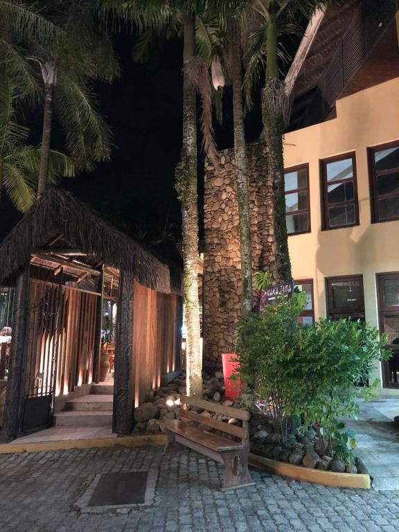  Suite 2-104 em Flat frente ao mar