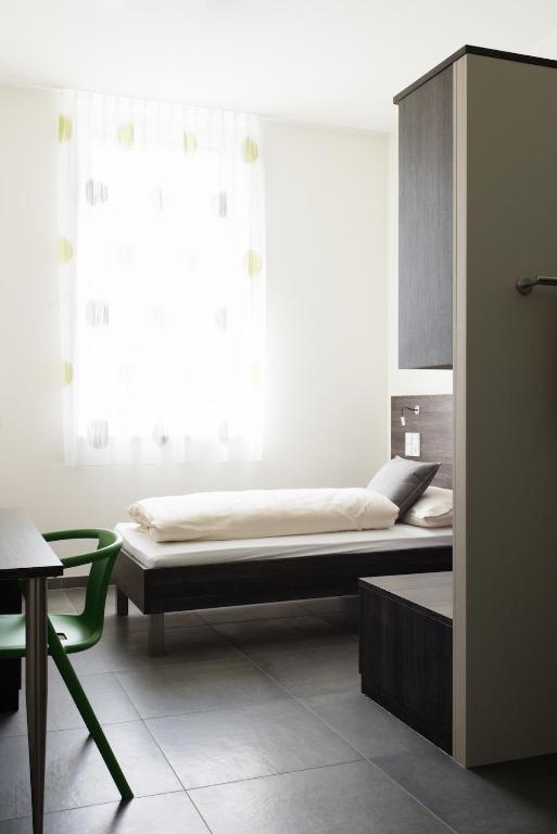 eee Hotel Traun - Resim 22