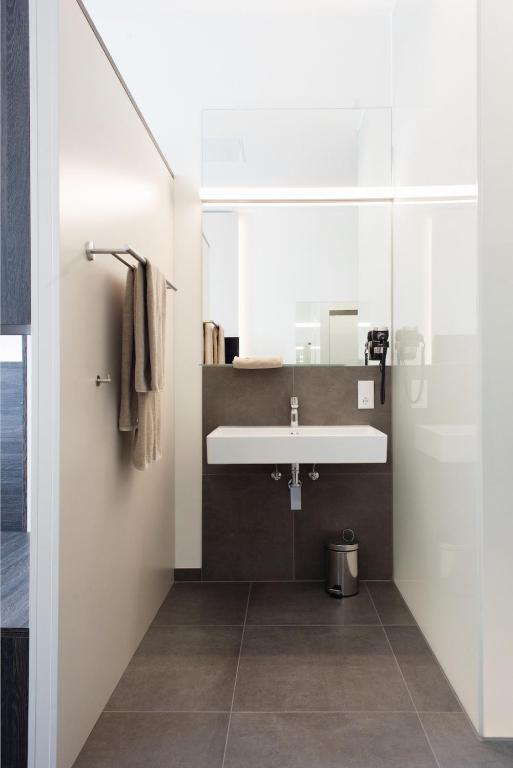 eee Hotel Traun - Resim 28