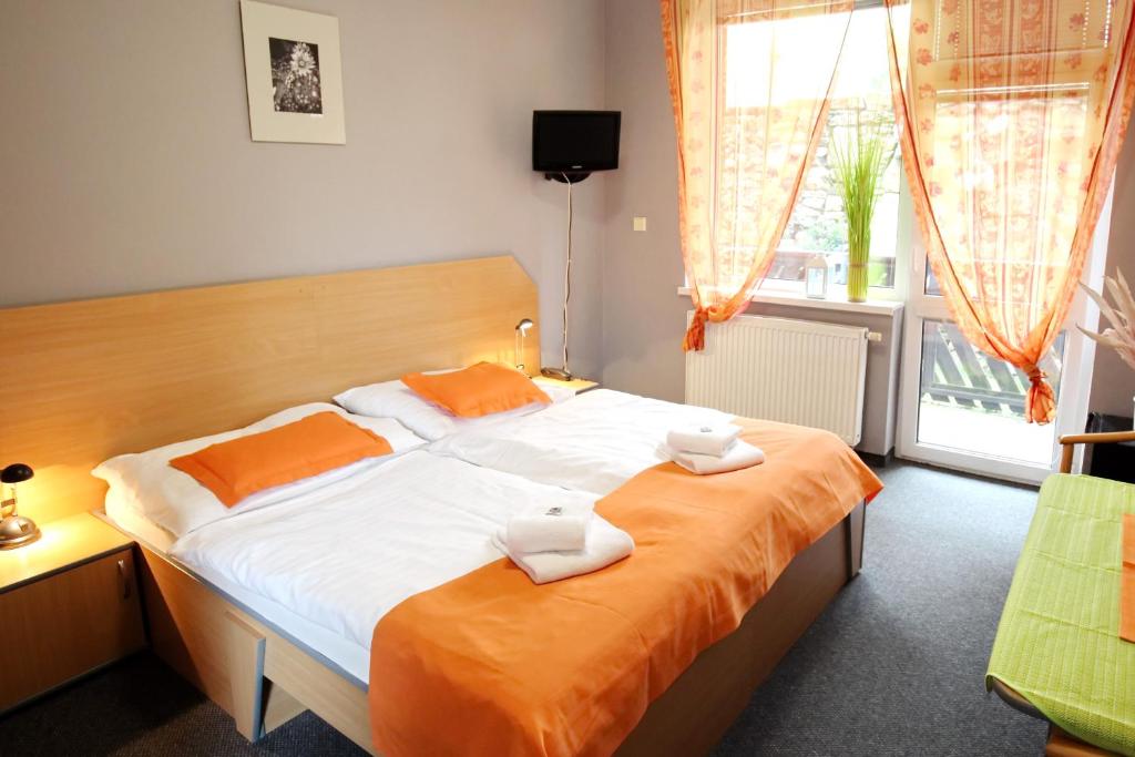 Katil atau katil-katil dalam bilik di Hotel Bohemia