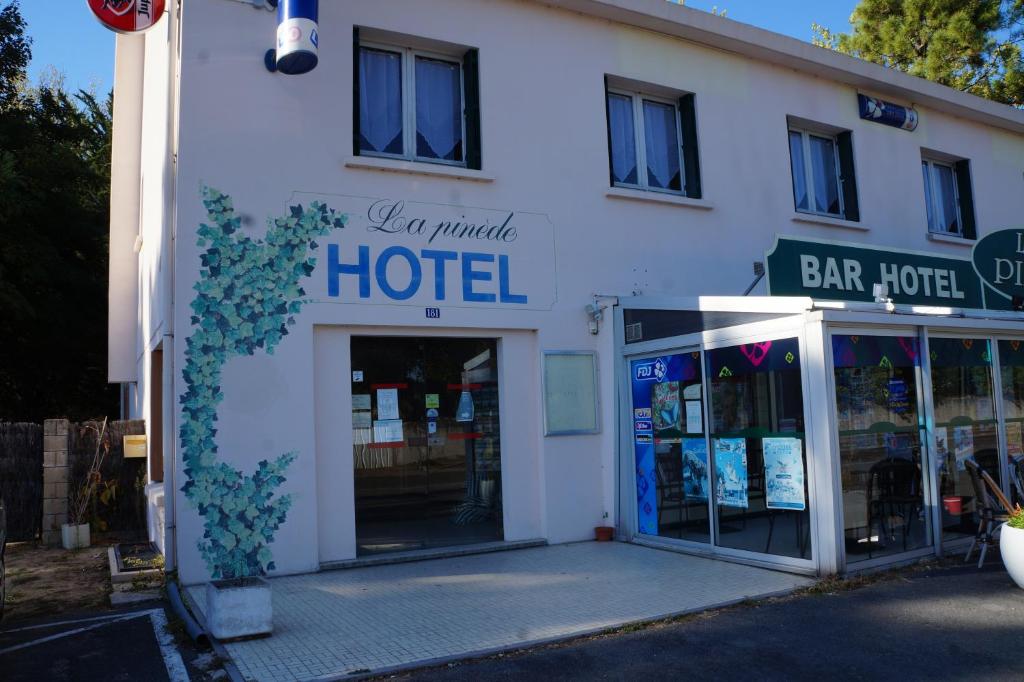 Hotel Pinede, Saint-Jean-de-Monts – Tarifs 2023