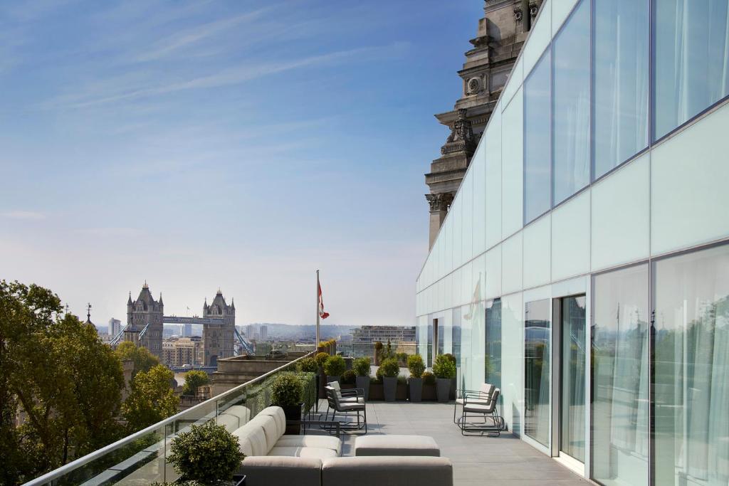 Four Seasons Hotel London at Tower Bridge - Resim 1