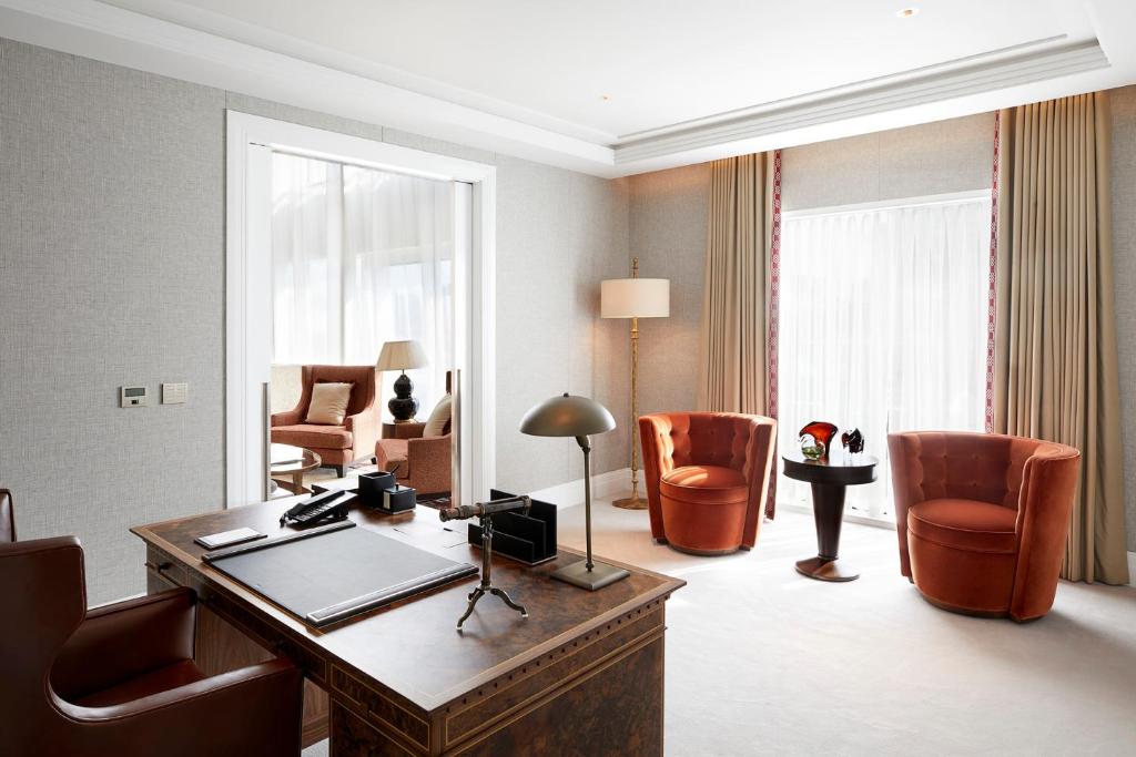 Four Seasons Hotel London at Tower Bridge - Resim 30