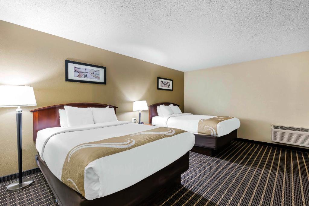 Quality Inn & Suites Sevierville - Pigeon Forge - 