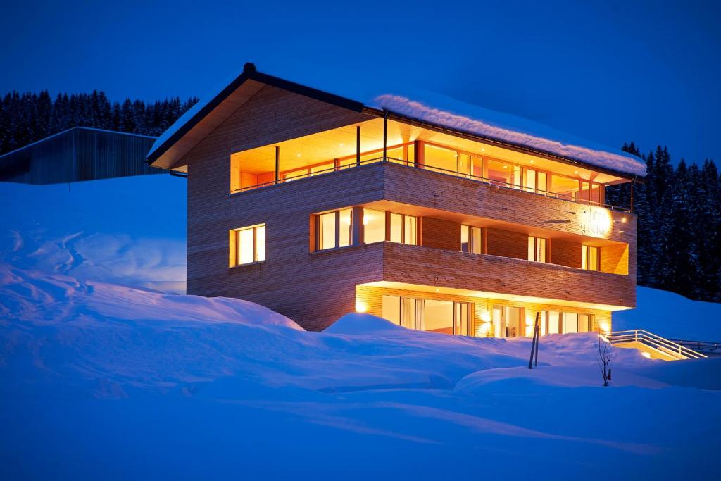 Fotografia z galérie ubytovania Schneeglöckle Appartements v destinácii Lech am Arlberg