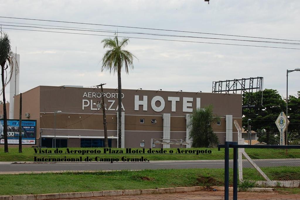  Aeroporto Plaza Hotel