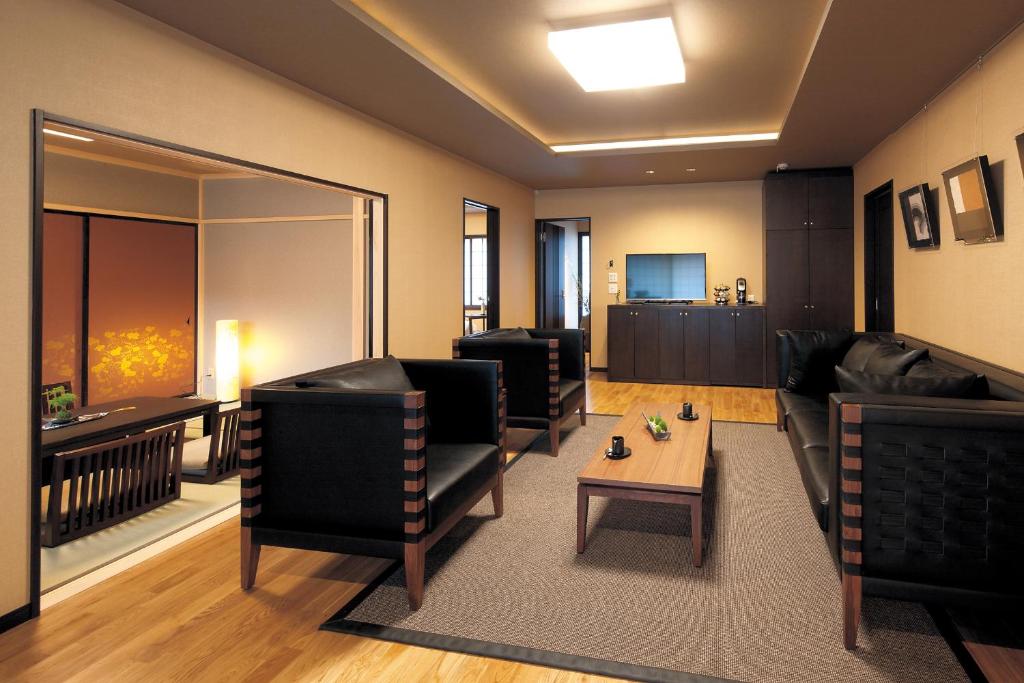 Posezení v ubytování Hotel Morinokaze Tateyama‎