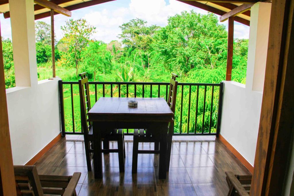 Sigiriya Peacock Homestay - 3