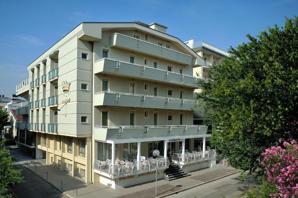 Budova, kde se hotel nachází