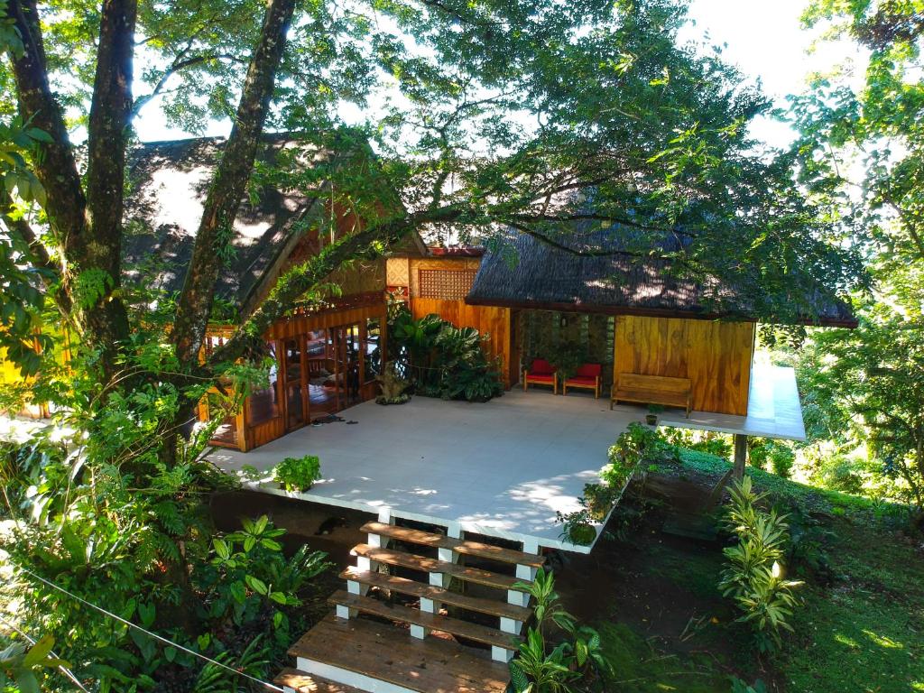 Zahrada ubytování Camiguin Volcano Houses-Panoramic House