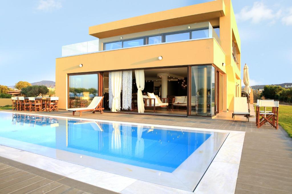 Kimona Villa Seafront Swimming Pool Jacuzzi 6 Bedrooms 21 PAX Kouvohori Villas Crete - Luxe Villa