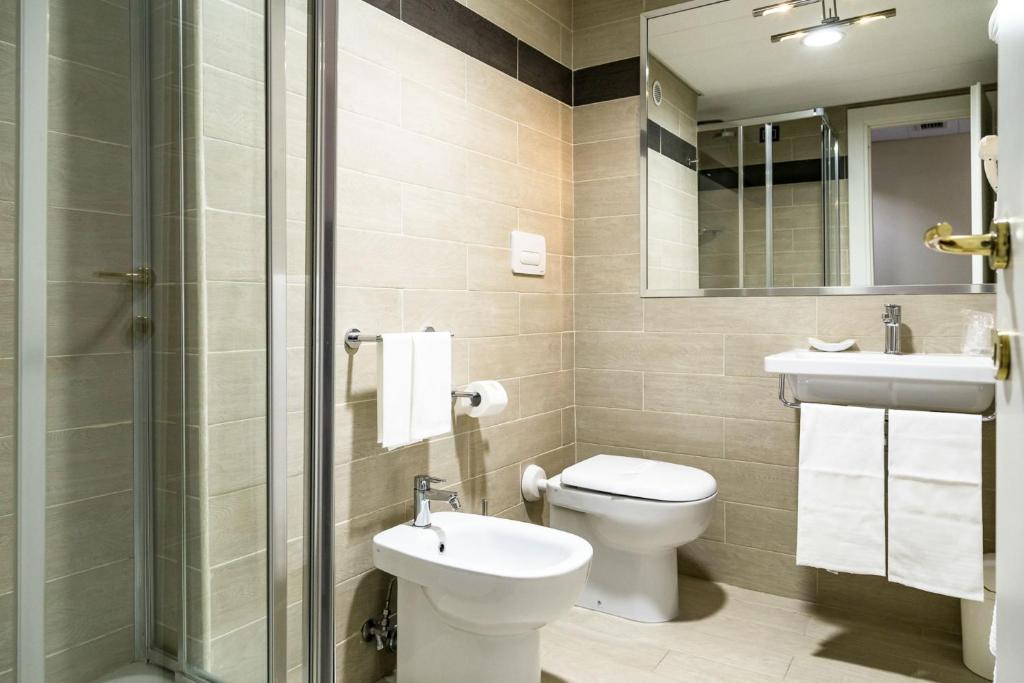 Koupelna v ubytování Hotel Pineta Palace