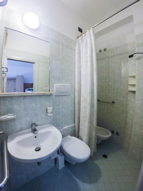 Koupelna v ubytování Hotel Trianon