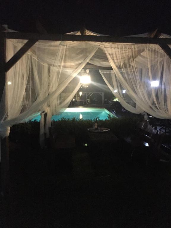 The swimming pool at or close to Villa Fernanda