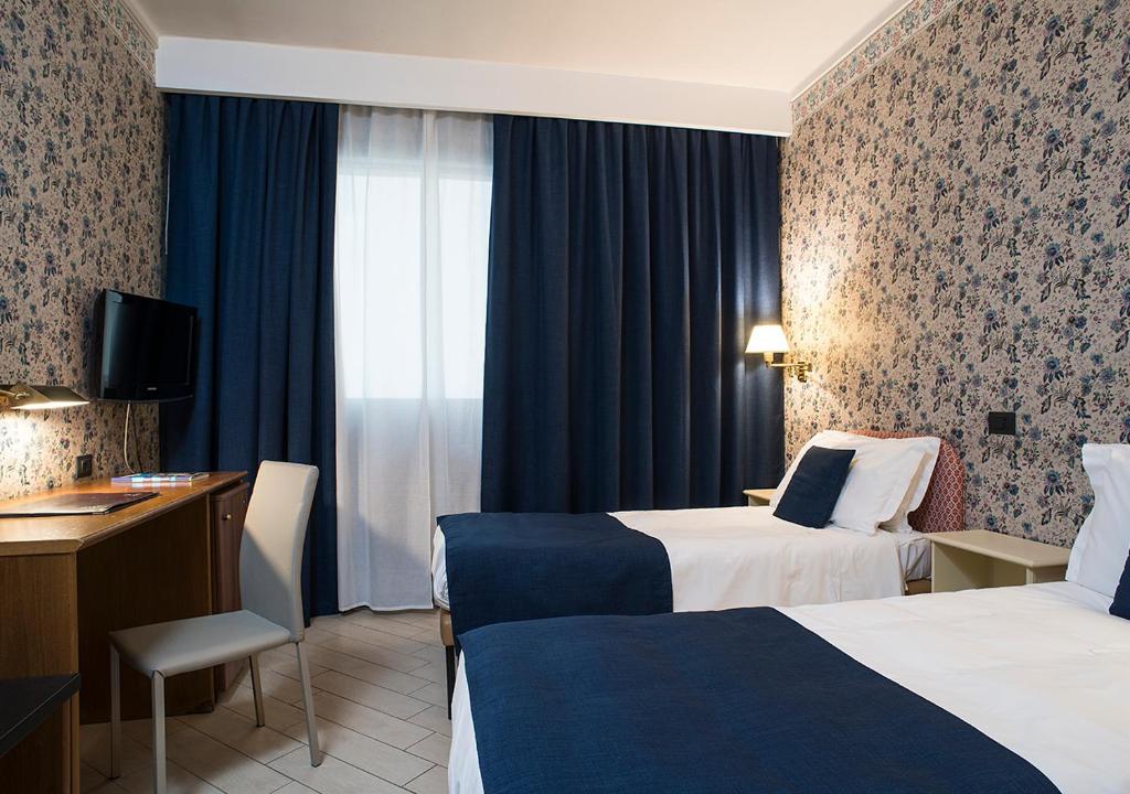 Hotel Plaza - Resim 29