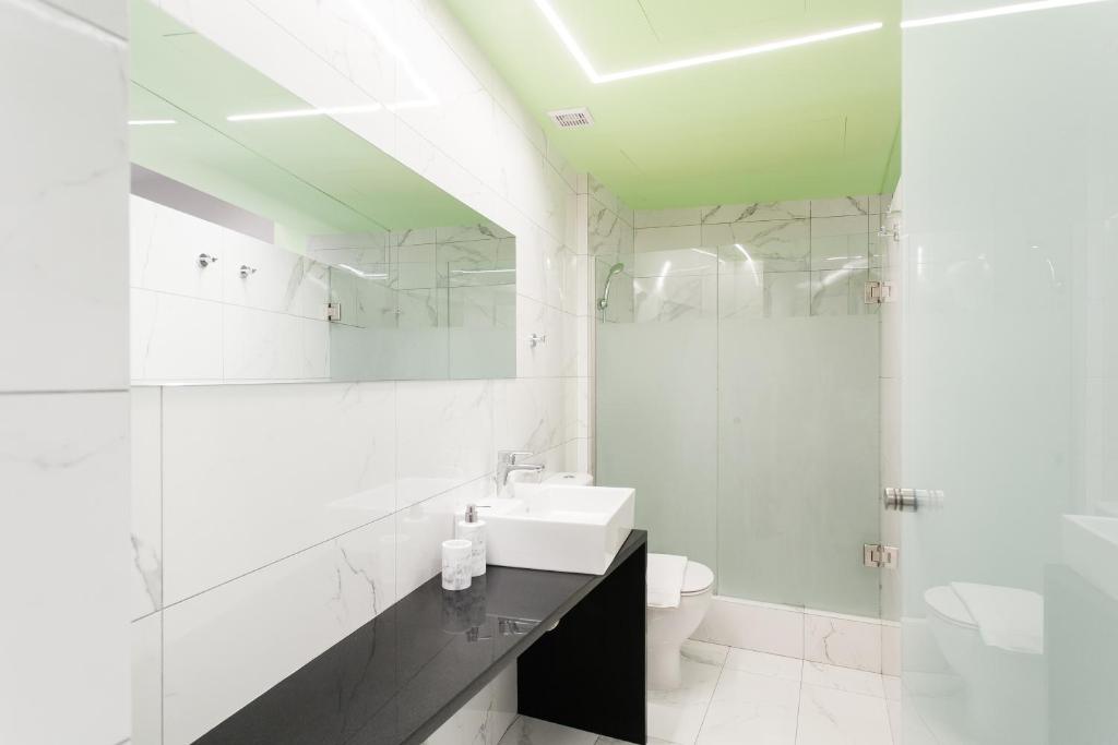Greece U Around Athens Thissio Suites 6