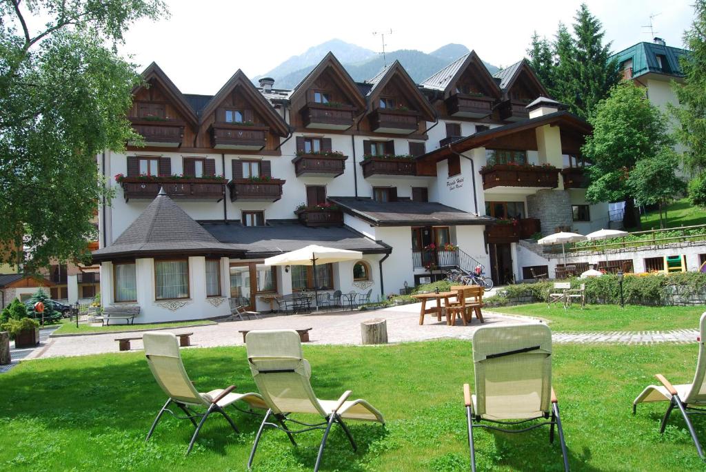 Budova, v ktorej sa hotel nachádza