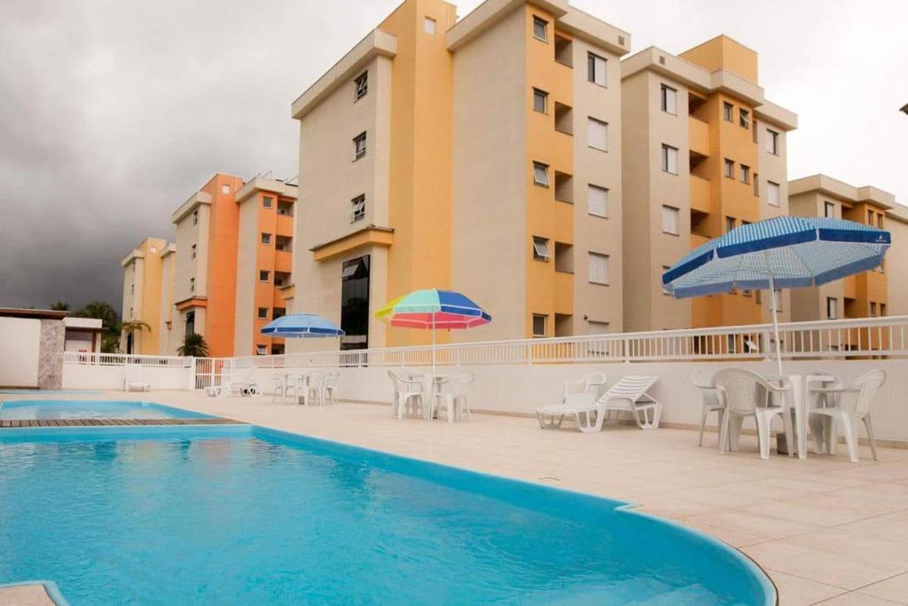  Sun Way Apartamento com piscina e churrasqueira.