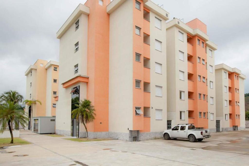  Sun Way Apartamento com piscina e churrasqueira.
