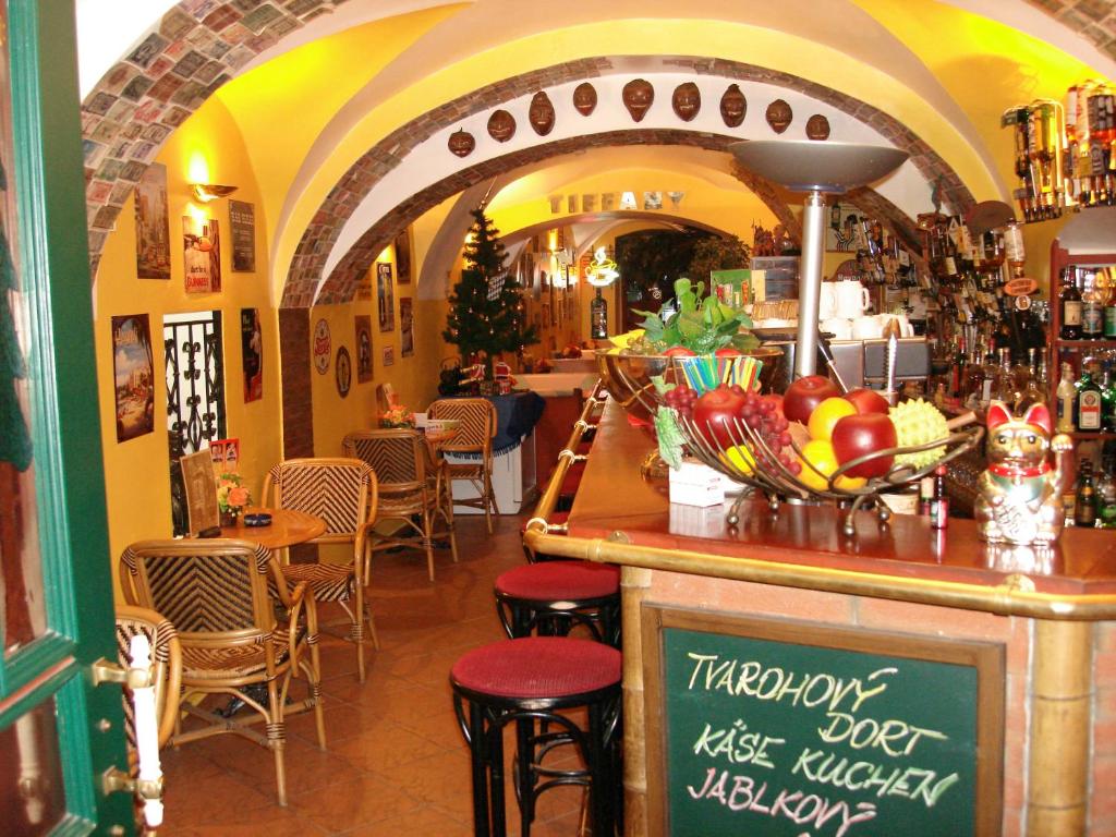 Lounge nebo bar v ubytování Centrum Tiffany Pension