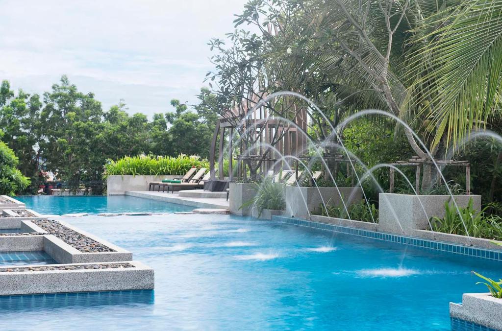 Bazén v ubytování Mida De Sea Hua Hin - SHA PLUS nebo v jeho okolí