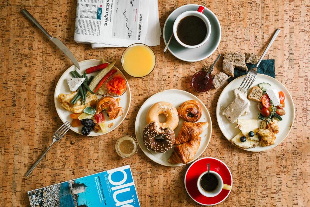 A for Athens - Resim 38