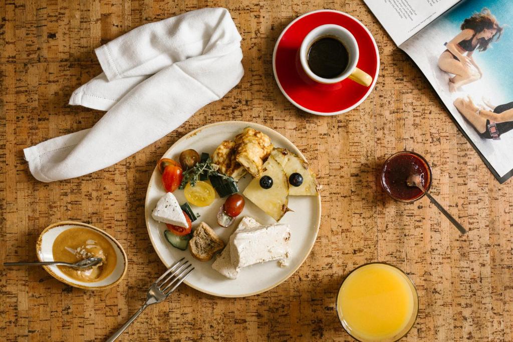 A for Athens - Resim 29