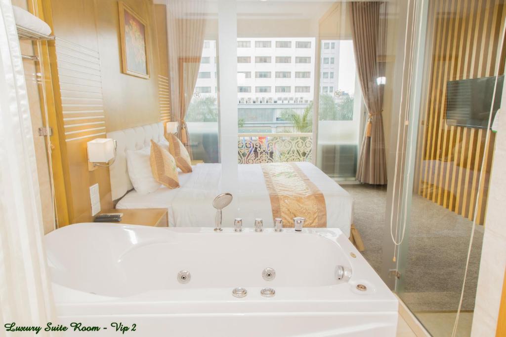 Palm Hotel Thanh Hoa - スイート シティビュー