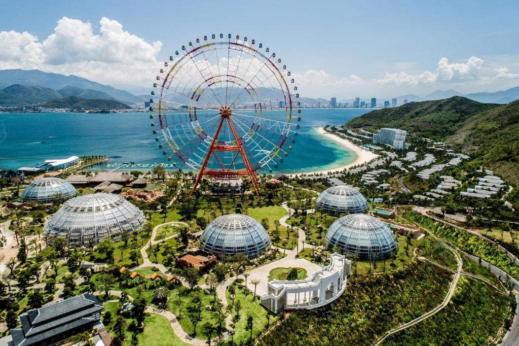 Oceanfront villa Nha Trang mã giảm giá