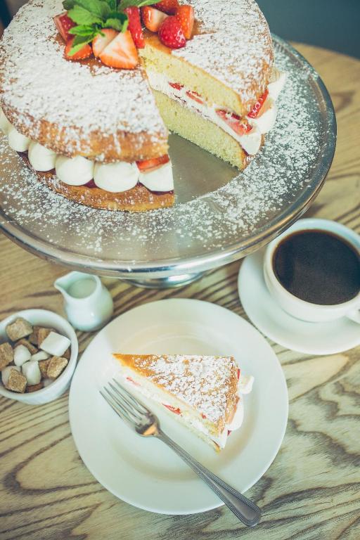 George Hotel, BW Signature Collection - Resim 41