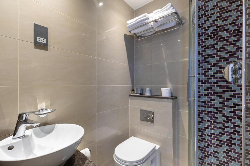 Sidney Hotel London-Victoria - Resim 24