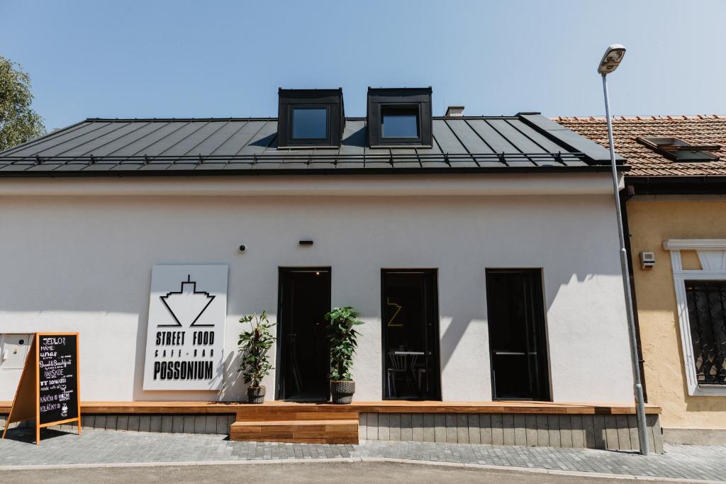 The building in which Az apartmant is located