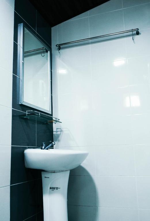 Koupelna v ubytování Sura Inn