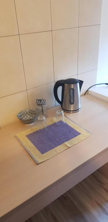 Příslušenství pro přípravu čaje a kávy v ubytování Apartments Agape