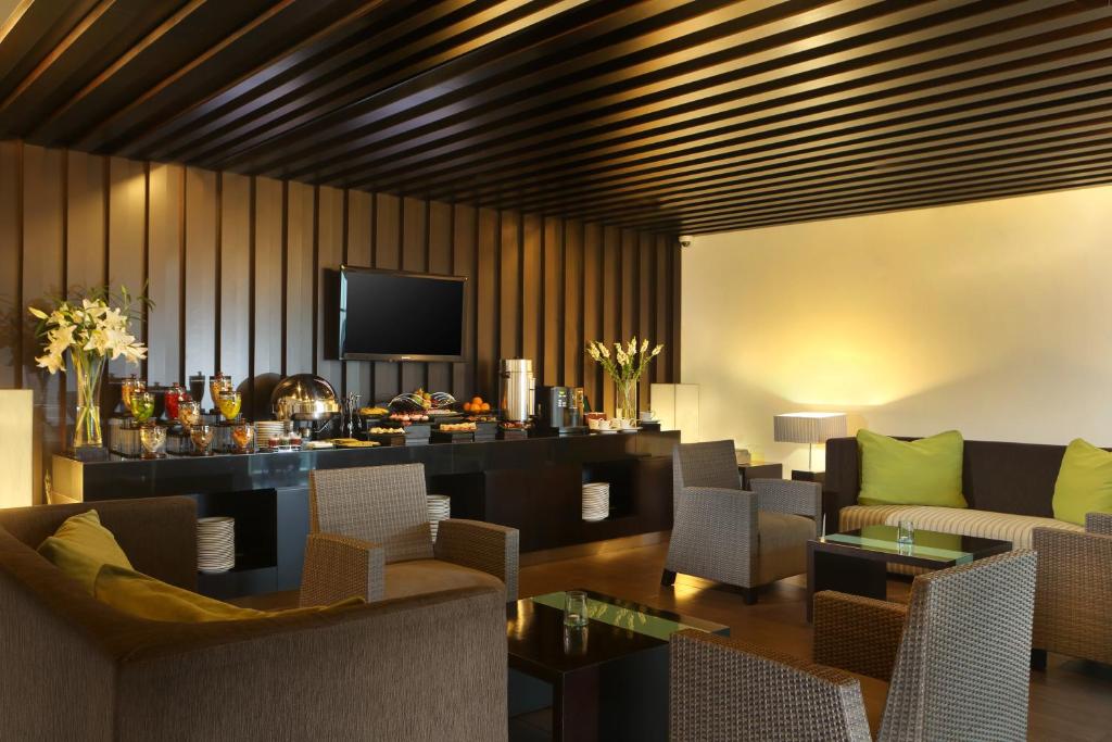 Posezení v ubytování Hotel Santika Bogor