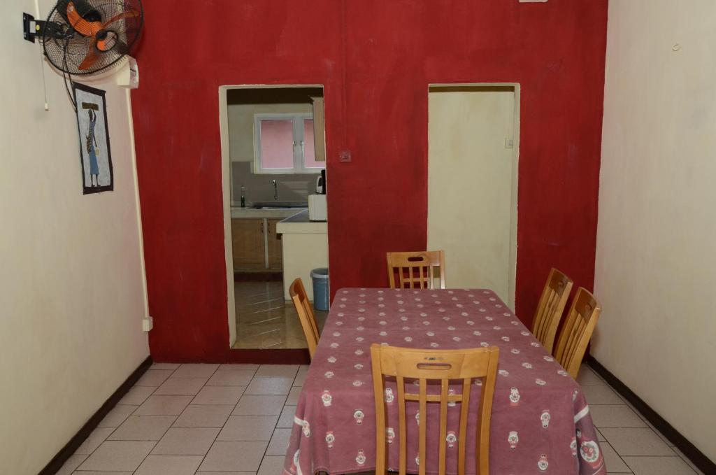Kuchyň nebo kuchyňský kout v ubytování Dookee House
