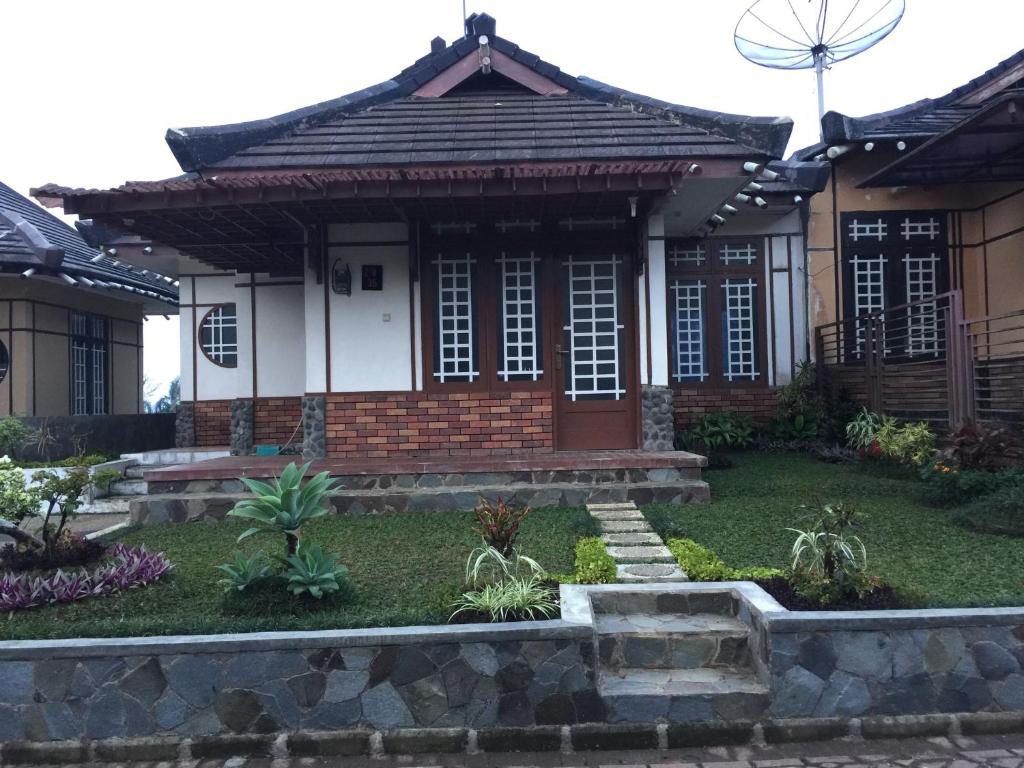 Taman di luar Rumah Nagoya