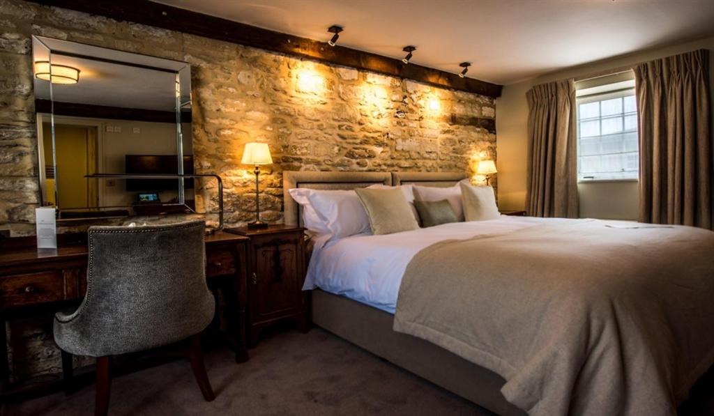 Widbrook Grange - Sala De Família (3 Adultos)