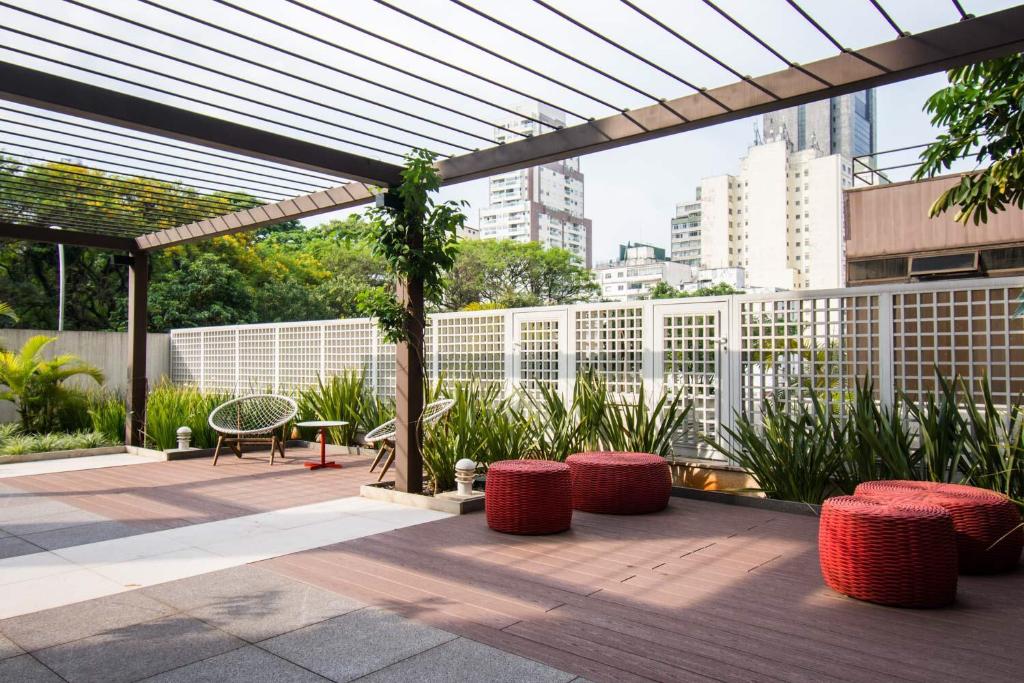  Grechi's London SP Residence