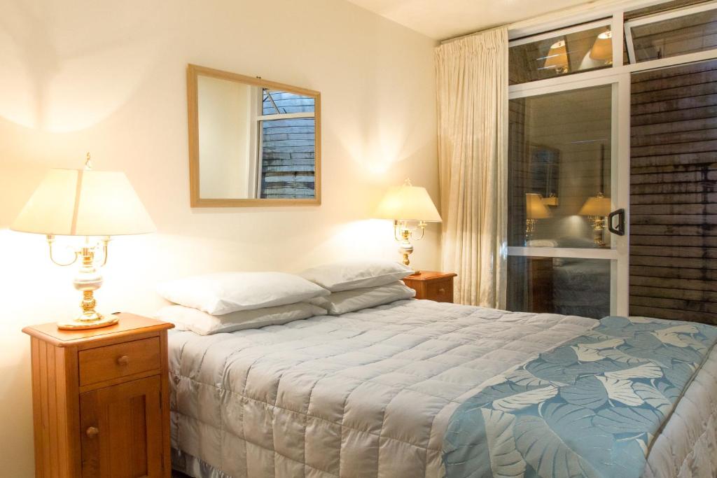 Commodores Lodge - Deluxe Family Unit