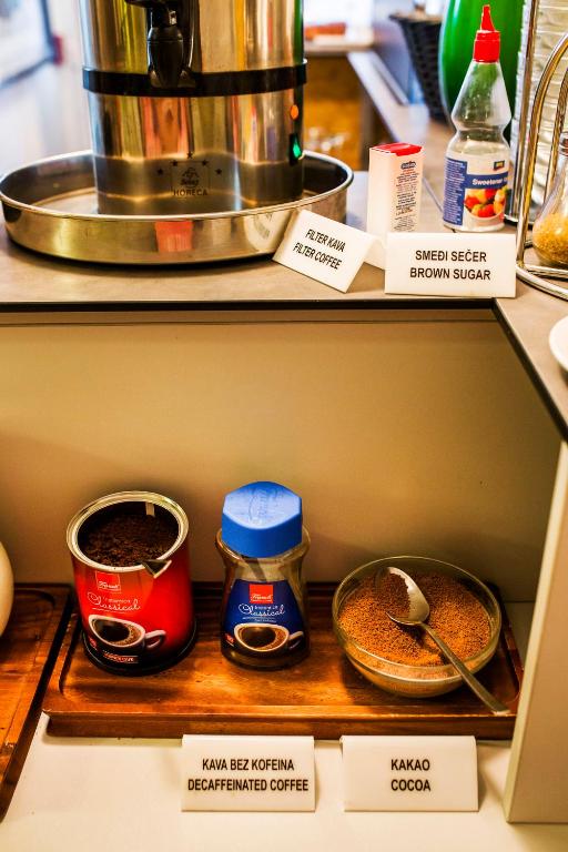 Garden Hotel - Resim 20