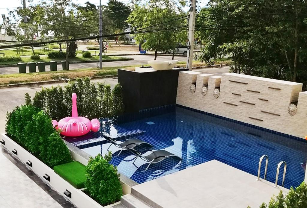 Bazén v ubytování Art De Sea Hua Hin nebo v jeho okolí