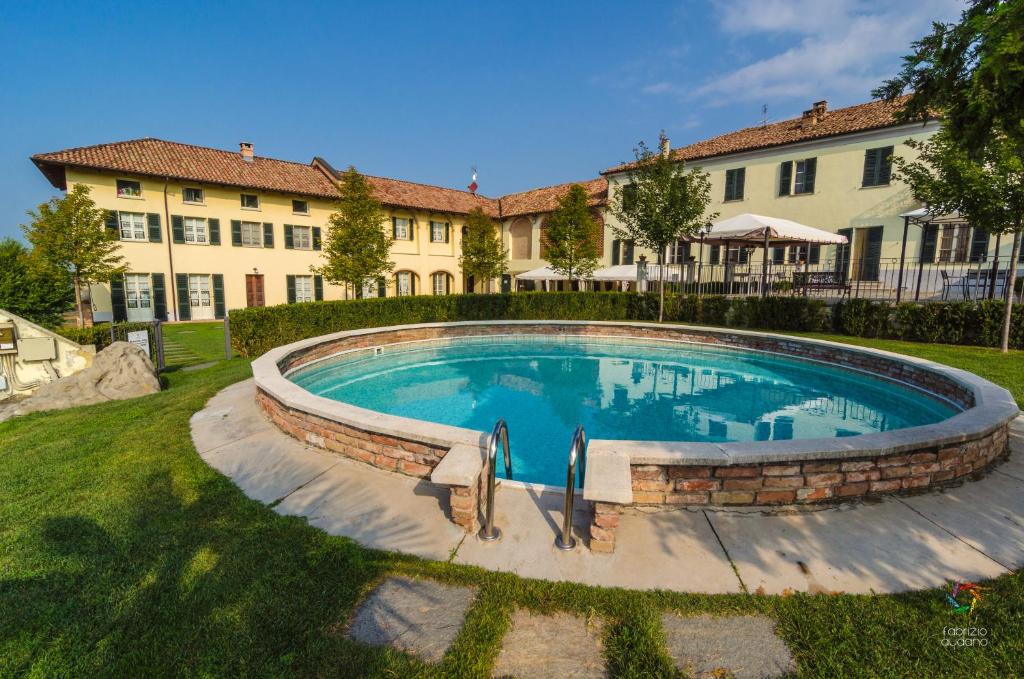 The swimming pool at or close to Agriturismo Podere La Piazza